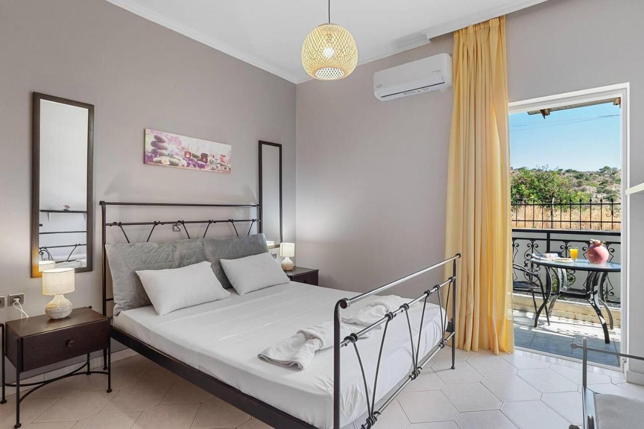 Superior Apartment - Overlooking Chania-With Pool Chania  Exterior photo